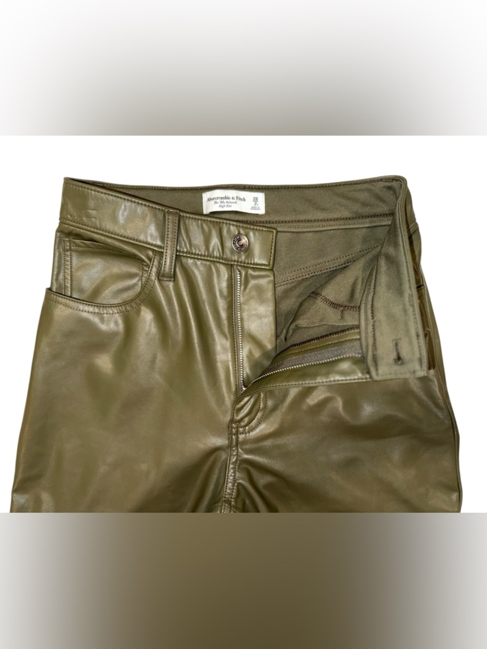 Abercrombie & Fitch 90s Relaxed High Rise Olive Vegan Leather Cargo Pants 26/2s - Picture 5 of 10